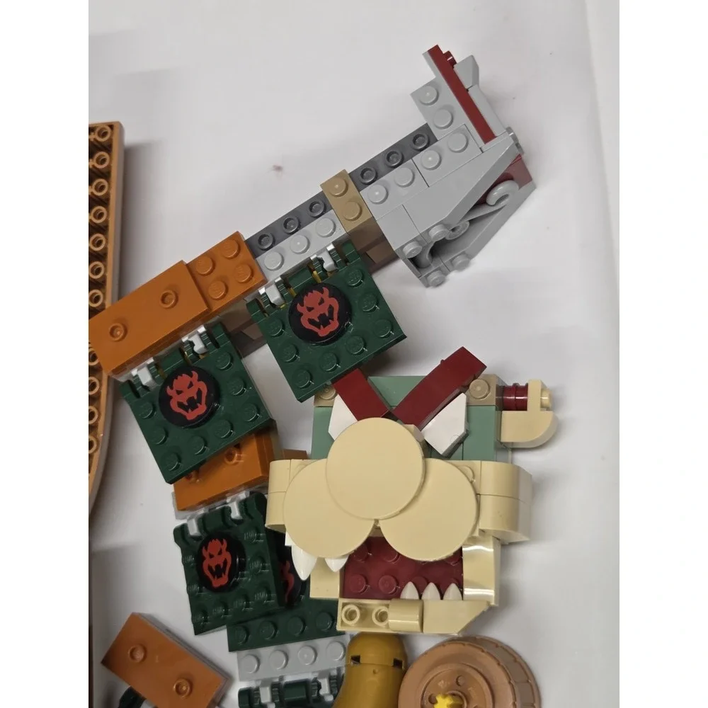 LEGO Super Mario: Bowser's Airship Expansion‎ Set (71391) INCOMPLETE PARTS PLUS